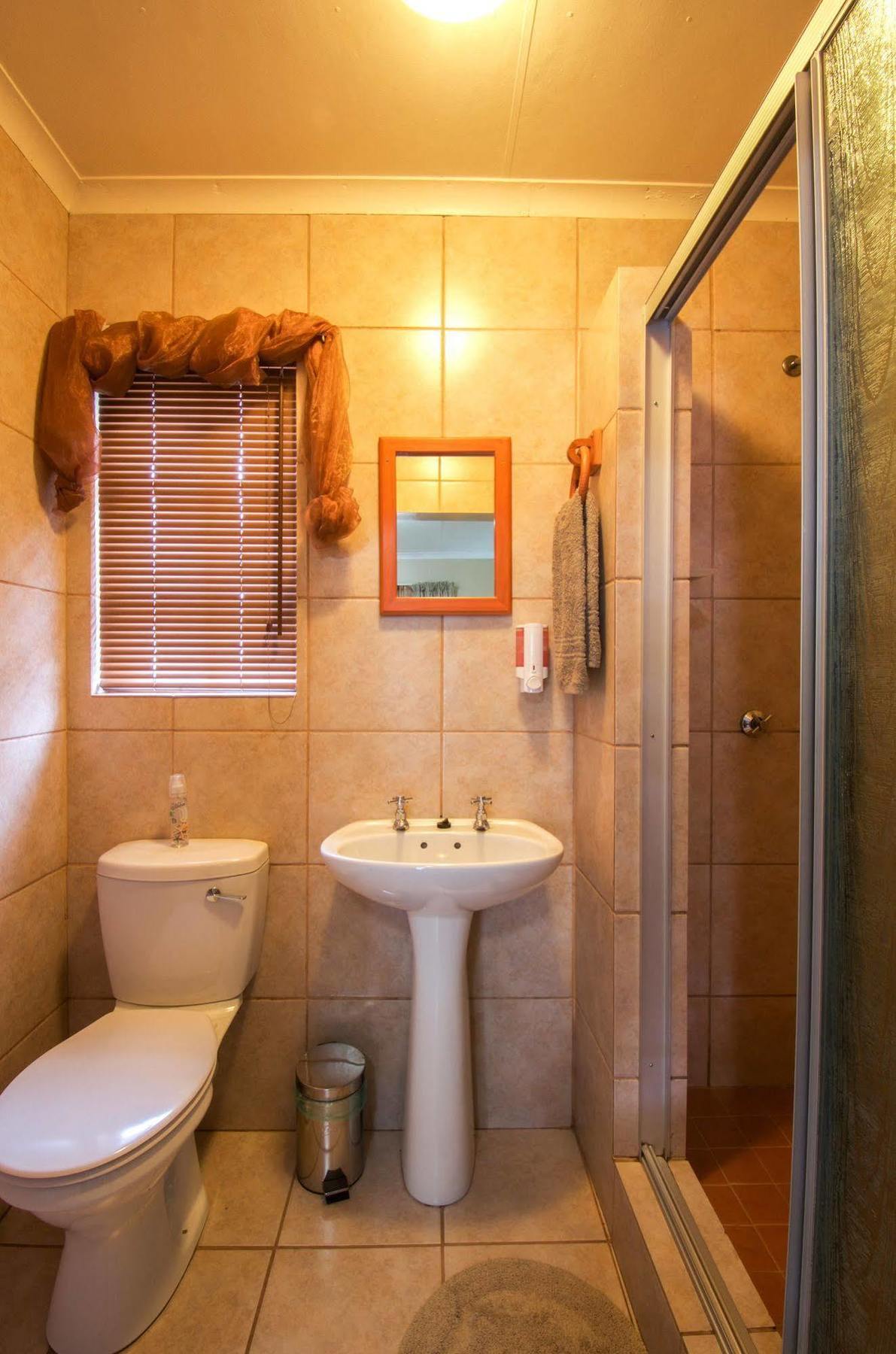 פונגולה Aber Jetz Guesthouse מראה חיצוני תמונה